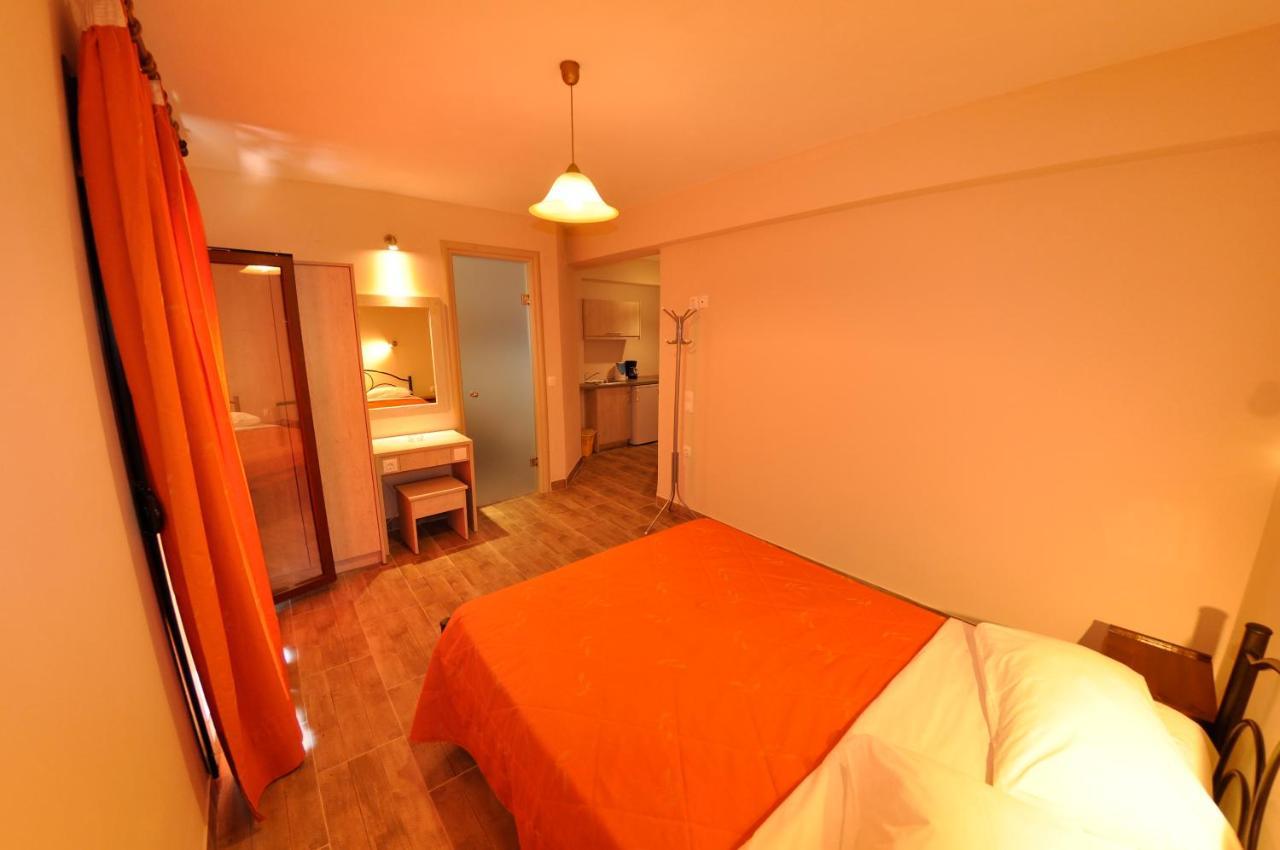Afión Porto Timoni Bed & Breakfast エクステリア 写真